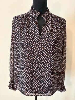Ann Taylor Navy and Blush Pink Printed V-Neck Long Sleeve Blouse